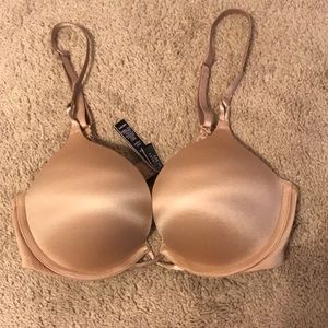 Nude Victoria’s Secret Bombshell Bra
